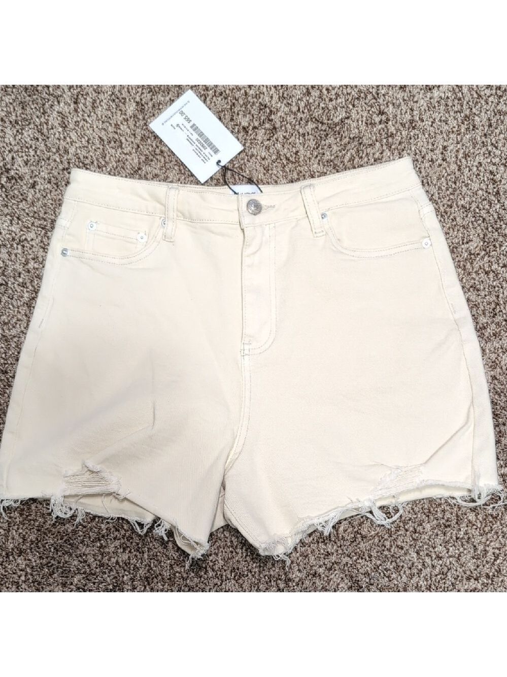 Princess Polly Elena Denim Shorts Cream High Rise Size 6 NEW